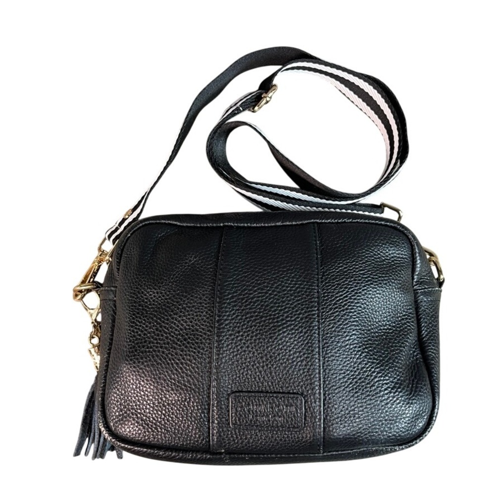 Pom Pom London Boutique Black Pebbled Leather Crossbody Camera Bag Guitar Strap